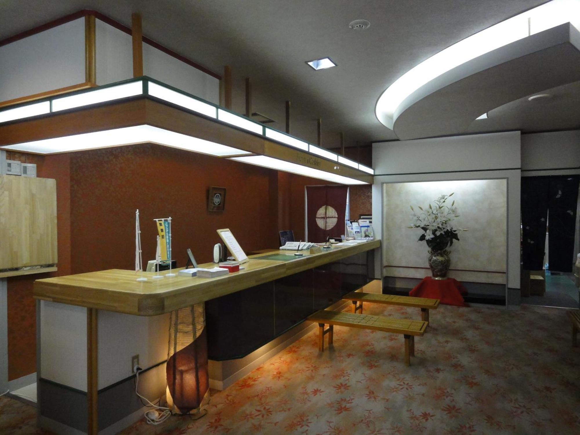 Jukeiso Hotel Hatsukaichi Bagian luar foto